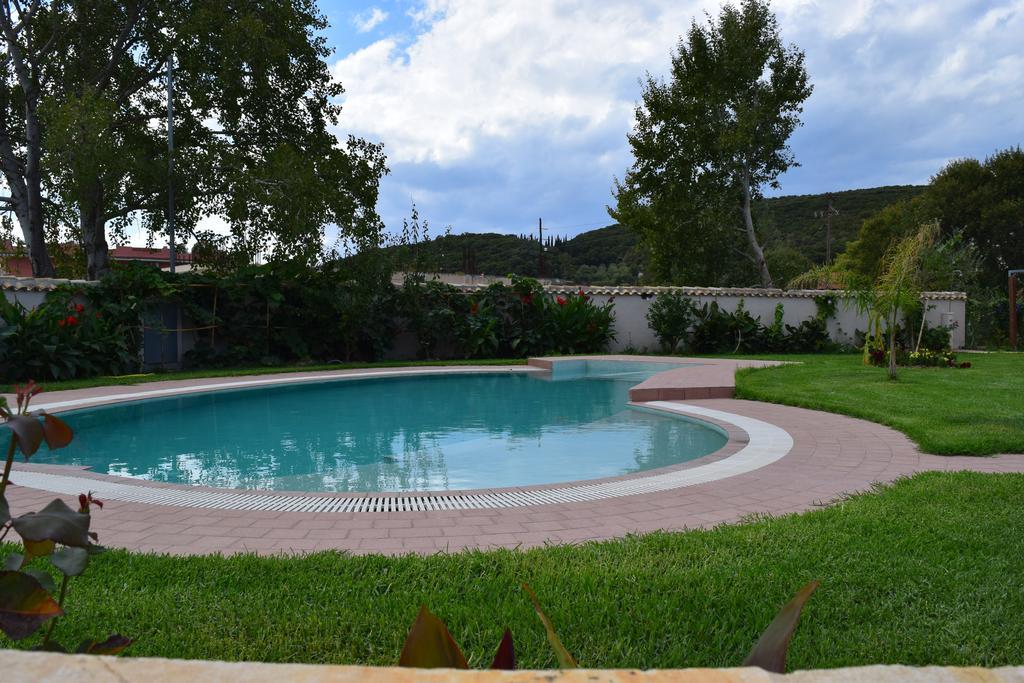 Three Stars Luxury Villas Moraitika Exterior photo
