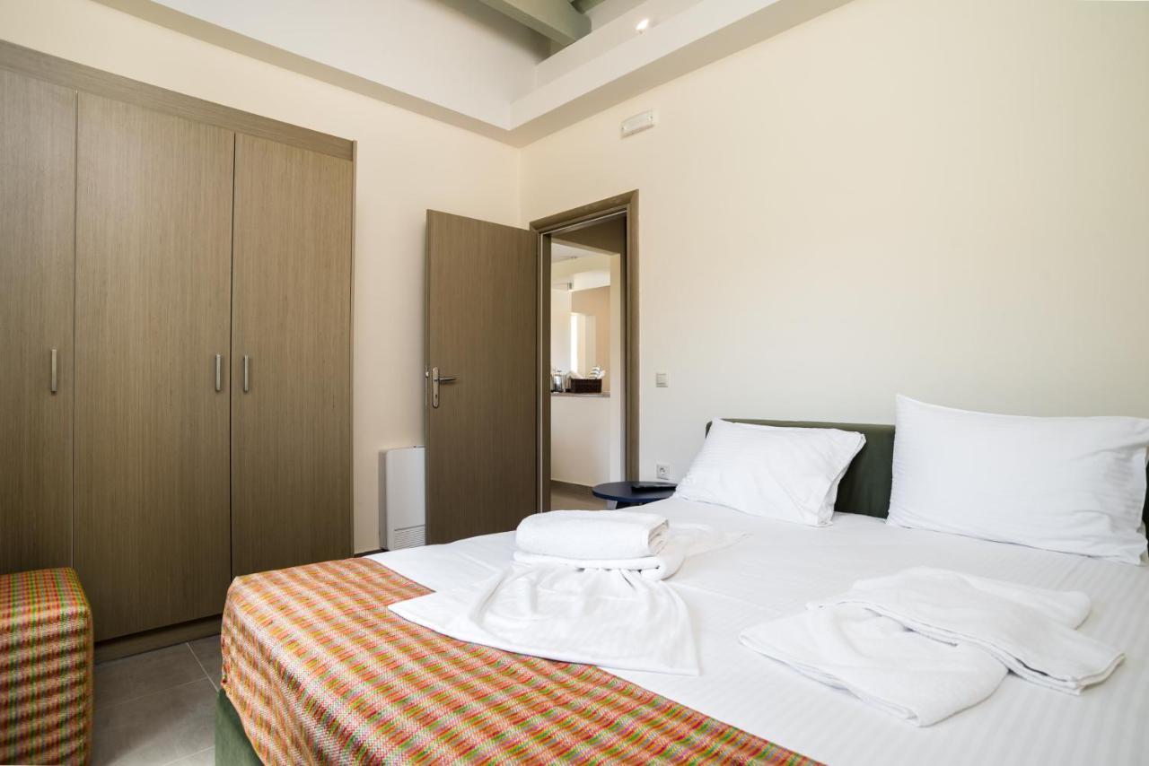 Three Stars Luxury Villas Moraitika Exterior photo